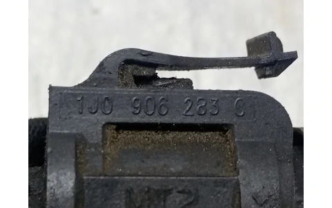 Electrovalva vacuum 1J0906283 Audi A4 B6 (2000 - 2005) - imagine 3