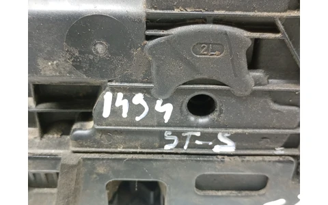 Broasca stanga spate 6J0839015C Seat Ibiza 4 (6J) (2008 - 2012) - imagine 4