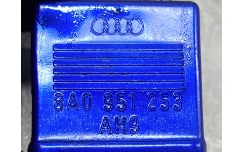 Modul releu 8a0951253 Audi A4 B6 (2000 - 2005) - imagine 3