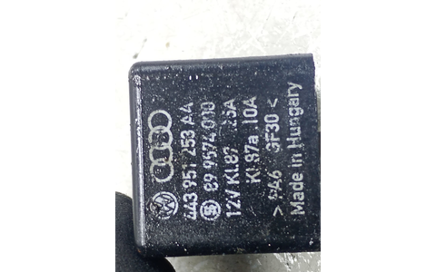 Modul releu 899574000 Audi A4 B6 (2000 - 2005) - imagine 4