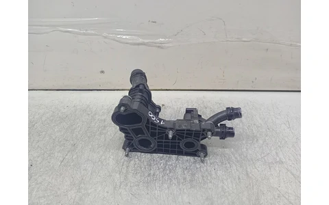 Carcasa termostat 05L121111R Skoda Karoq 1 (2017 - 2025) - imagine 2