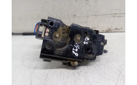 Broasca dreapta spate Y3B4839016 Volkswagen Golf 4 (1997 - 2006) - imagine 3