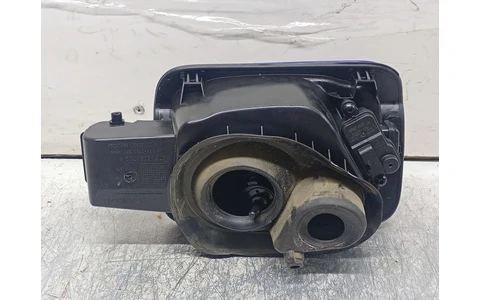 Usita rezervor 575809702E Skoda Karoq 1 (2017 - 2025) - imagine 2