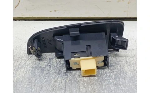 Buton geam 74231-05140 Toyota Avensis 2 T25 (2002 - 2006) - imagine 2