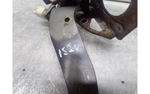 Pedala frana Toyota Avensis 2 T25 (2002 - 2006) - imagine 4