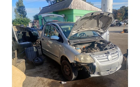 Volkswagen Fox 2 (2003 - 2007) - imagine 2