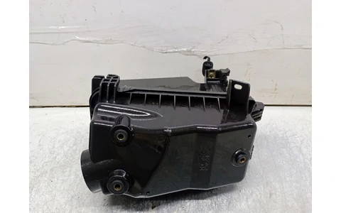 Carcasa filtru aer 17705-0D041 Toyota Avensis 2 T25 (2002 - 2006) - imagine 2
