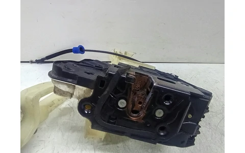 Broasca stanga fata 5N1837015A Volkswagen Passat CC 1 (2008 - 2012) - imagine 3