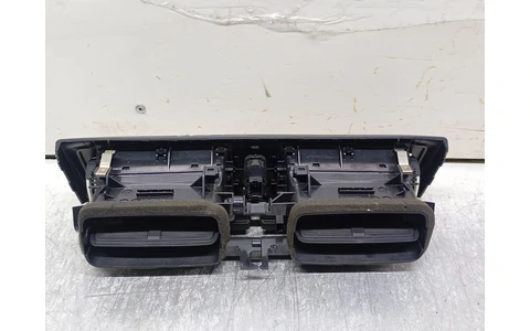 Grila ventilatie bord 9205357-11 BMW Seria 1 F20/F21 (2011 - 2015) - imagine 2