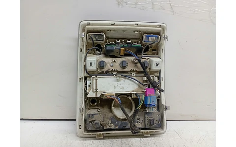 Plafoniera 7P6947134A Volkswagen Touareg 2 (7P) (2010 - 2014) - imagine 2