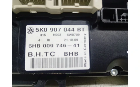 Panou clima ac 5K0907044BT Volkswagen Passat CC 1 (2008 - 2012) - imagine 3