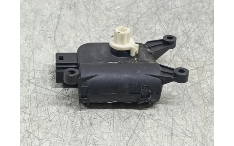 Motoras clapeta mixaj aer 0132801345 Skoda Octavia 2 (2004 - 2008) - imagine 2
