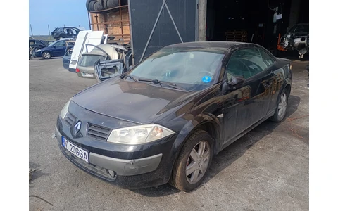 Renault Megane 2 (2002 - 2006) - imagine 4