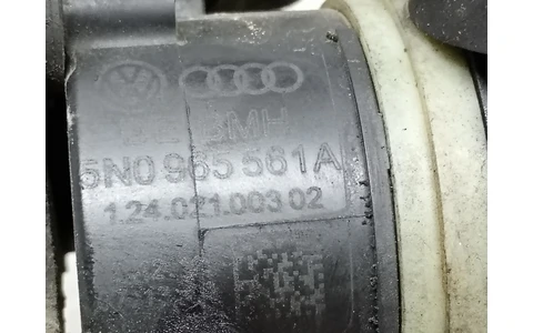 Pompa apa 5N0985561A Volkswagen Passat CC 1 (2008 - 2012) - imagine 4