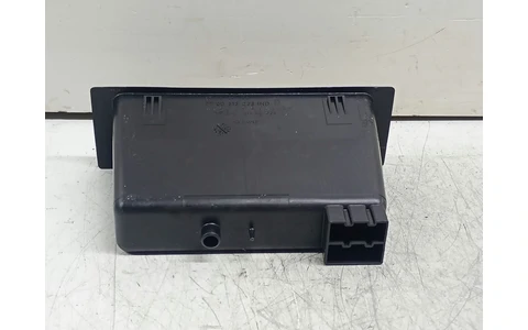 Sertar bord 8200127433 Renault Megane 2 (2002 - 2006) - imagine 4
