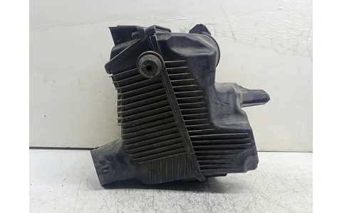 Carcasa filtru aer 8200545280 Renault Megane 2 (2002 - 2006) - imagine 2