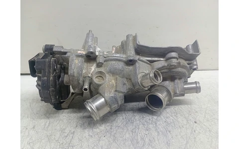 Pompa apa 05E121117 Volkswagen Golf 8 (2020 - 2024) - imagine 4