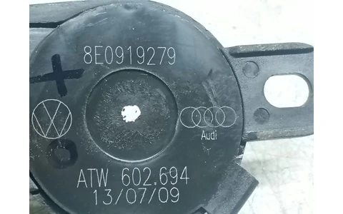 Buzzer senzori parcare 8E0919279 Volkswagen Passat CC 1 (2008 - 2012) - imagine 2