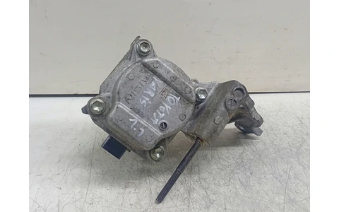 Pompa apa 0810689050101 Toyota Yaris 2 generation (facelift) (2009 - 2012) - imagine 3