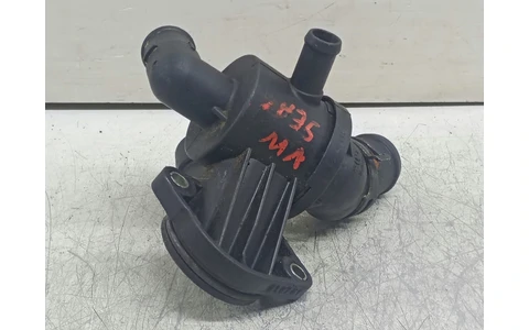 Carcasa termostat 03L121111S Volkswagen Tiguan 1 (5N) (2007 - 2011) - imagine 2