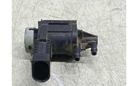 Electrovalva vacuum 1K0906283 Volkswagen Golf 5 (2003 - 2009) - imagine 2