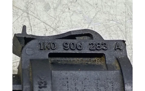 Electrovalva vacuum 1K0906283 Volkswagen Golf 5 (2003 - 2009) - imagine 3