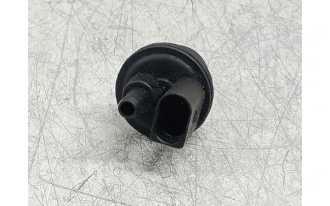 Electrovalva vacuum 06E906517A Skoda Octavia 2 (2004 - 2008) - imagine 2