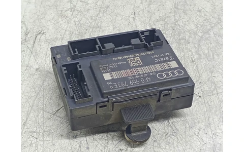 Modul confort usa fata dreapta 4F0959793E Audi A6 4F/C6 (2004 - 2008) - imagine 2