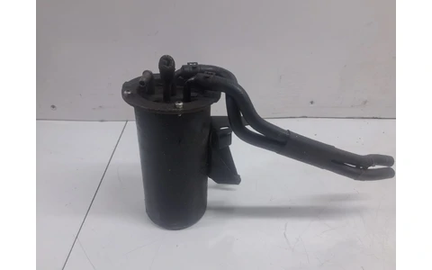 Carcasa filtru combustibil 3c0127400c Volkswagen Passat B6 (2005 - 2010) - imagine 2