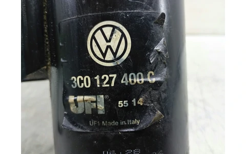 Carcasa filtru combustibil 3C0127400C Volkswagen Passat B6 (2005 - 2010) - imagine 3
