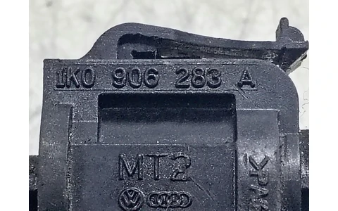 Electrovalva vacuum 1K0906283A Volkswagen Passat B6 (2005 - 2010) - imagine 2