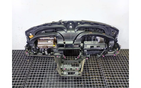 Plansa bord 8200173737 Renault Megane 2 (2002 - 2006) - imagine 2