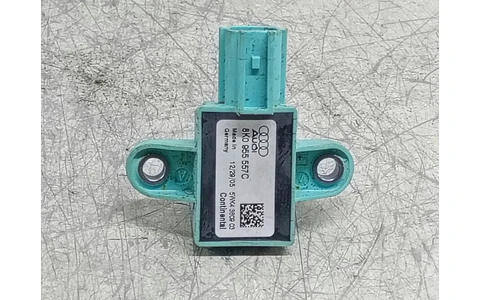 Senzor impact 8k0955557c Audi A4 B8/8K (2007 - 2011) - imagine 1