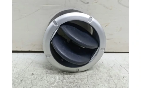 Grila ventilatie 8200212480 Dacia Sandero 1 (2008 - 2012) - imagine 3