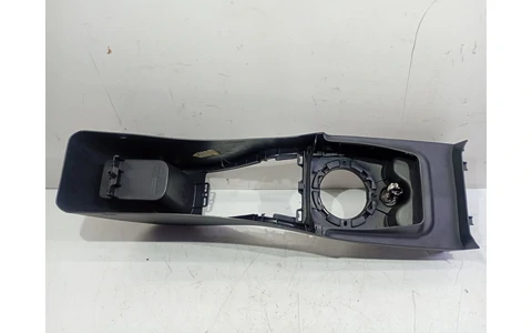 Ornament consola centrala 8200079089 Renault Megane 2 (2002 - 2006) - imagine 2