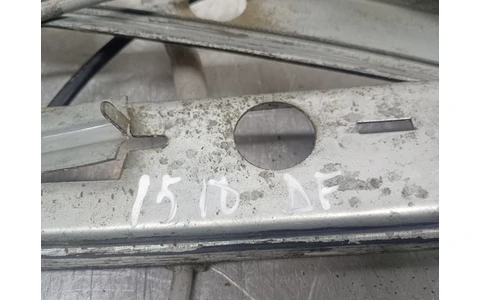 Macara geam dreapta fata Renault Megane 2 (2002 - 2006) - imagine 3