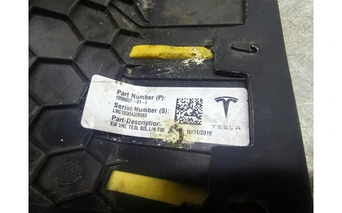 Ornament interior 1096027-61 Tesla Model 3 1 (2017 - 2020) - imagine 3