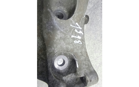 Suport accesorii 8200393718 Renault Megane 2 (2002 - 2006) - imagine 3