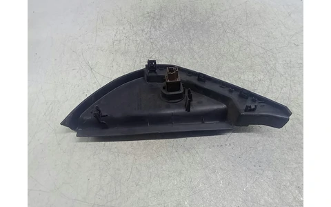 Ornament bord 8200179045 Renault Megane 2 (2002 - 2006) - imagine 2