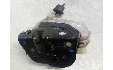 Broasca dreapta fata 4F2837016B Audi A6 4F/C6 (2004 - 2008) - imagine 3
