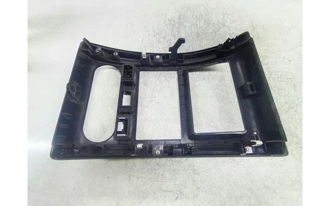 Ornament bord 68260JG10A Nissan X-Trail T31 (2007 - 2011) - imagine 2