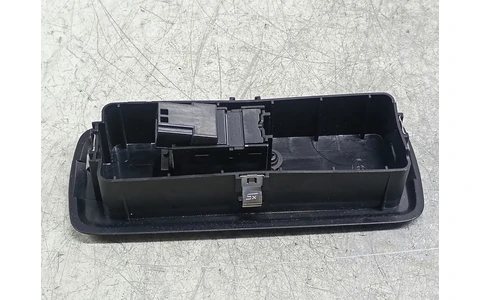 Buton geam AH22240A40 Land Rover Range Rover Sport 1 (facelift) (2009 - 2013) - imagine 2