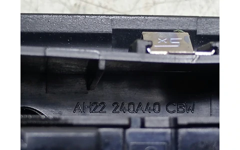 Buton geam AH22240A40 Land Rover Range Rover Sport 1 (facelift) (2009 - 2013) - imagine 3