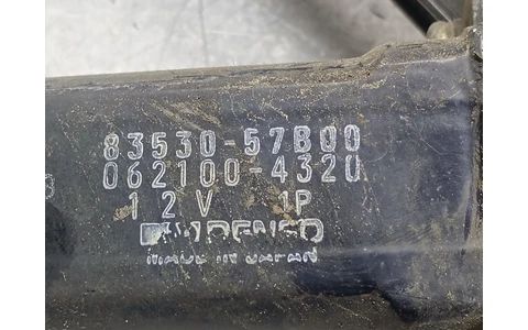 Macara geam dreapta spate 83530-57B00 Suzuki Vitara 1 (1988 - 2006) - imagine 3
