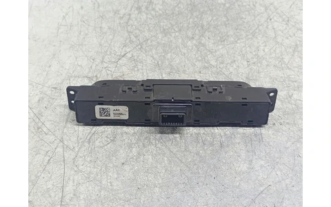 Buton inchidere centralizata 93770g4aa0 Hyundai i30 PD (2th facelift) (2020 - 2024) - imagine 2