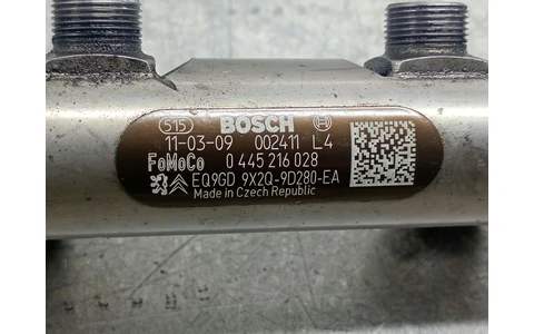 Rampa injectoare 9X2Q-9D280-EA Land Rover Range Rover Sport 1 (facelift) (2009 - 2013) - imagine 4
