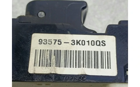 Panou butoane 93575-3k010QS Hyundai Sonata NF (2005 - 2008) - imagine 3