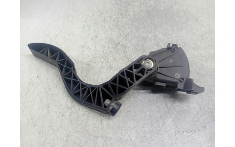 Pedala acceleratie 8E1723523G Audi A4 B7 (2004 - 2008) - imagine 2