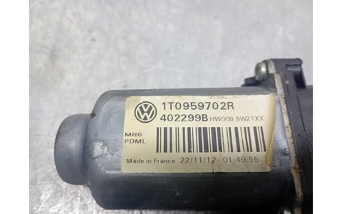 Motoras geam dreapta fata 1T0959702R Skoda Octavia 2 (facelift) (2008 - 2013) - imagine 5