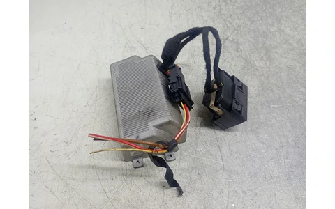 Invertor tensiune 3C0907155 Volkswagen Passat CC 1 (2008 - 2012) - imagine 2